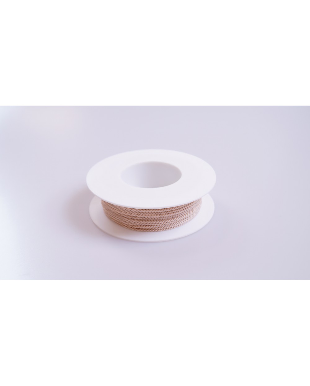 sznurek-skrecany-2mm-czeski