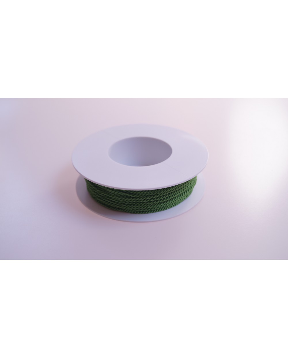 sznurek-skrecany-2mm-czeski