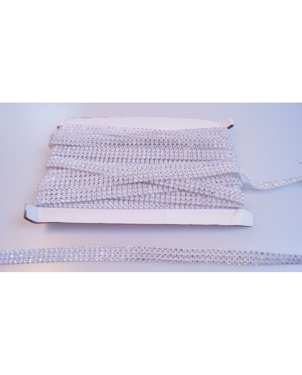 tasma-dzety-na-siatce-td-104-biala