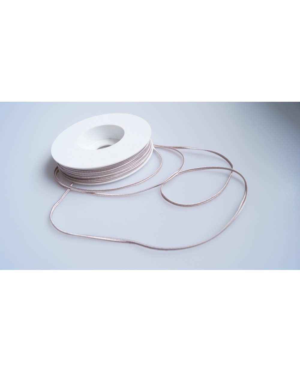 tasiemka-sutasz-3mm-w-kolorze-bialym