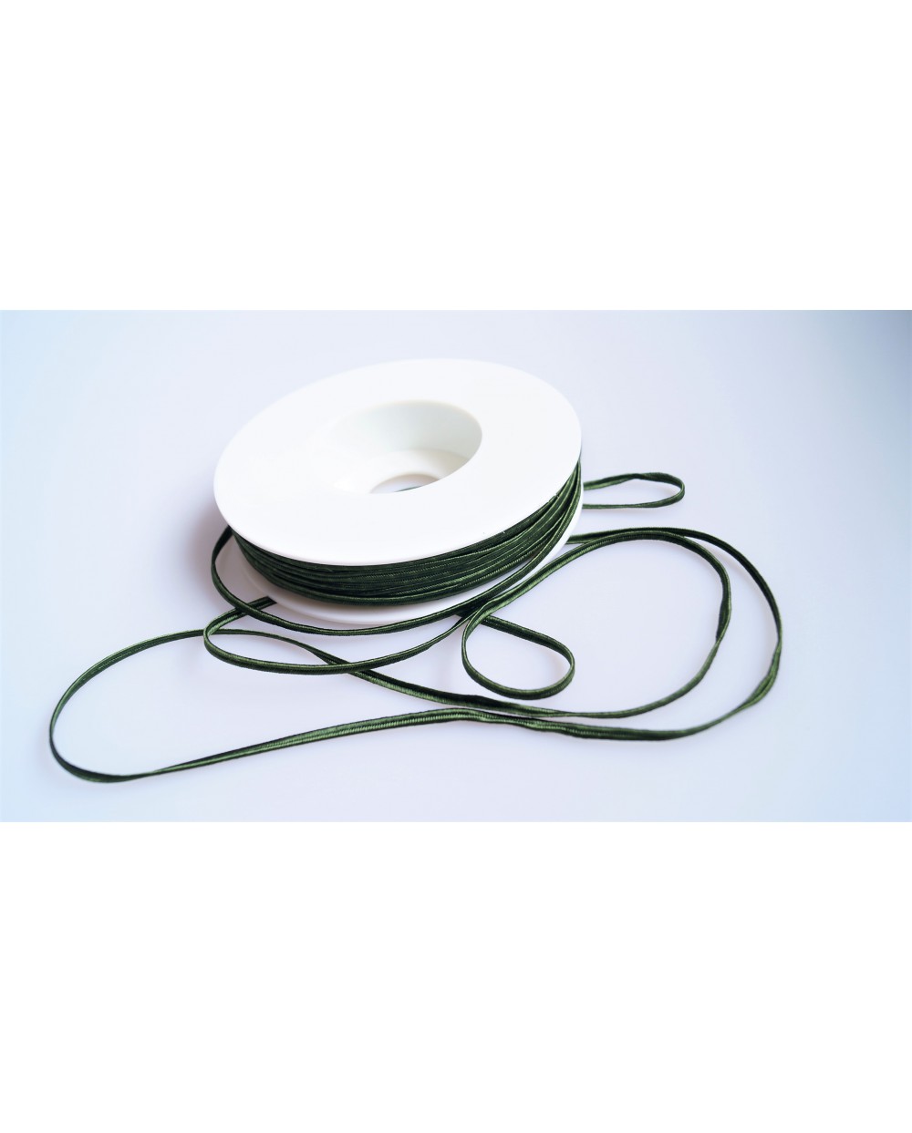 tasiemka-sutasz-3mm-w-kolorze-bialym