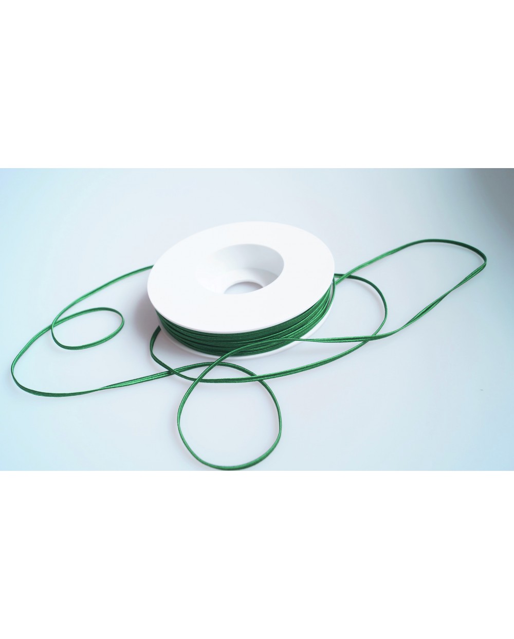 tasiemka-sutasz-3mm-w-kolorze-bialym