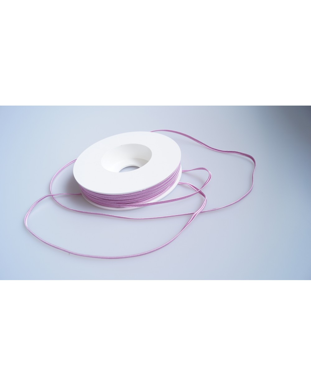 tasiemka-sutasz-3mm-w-kolorze-bialym